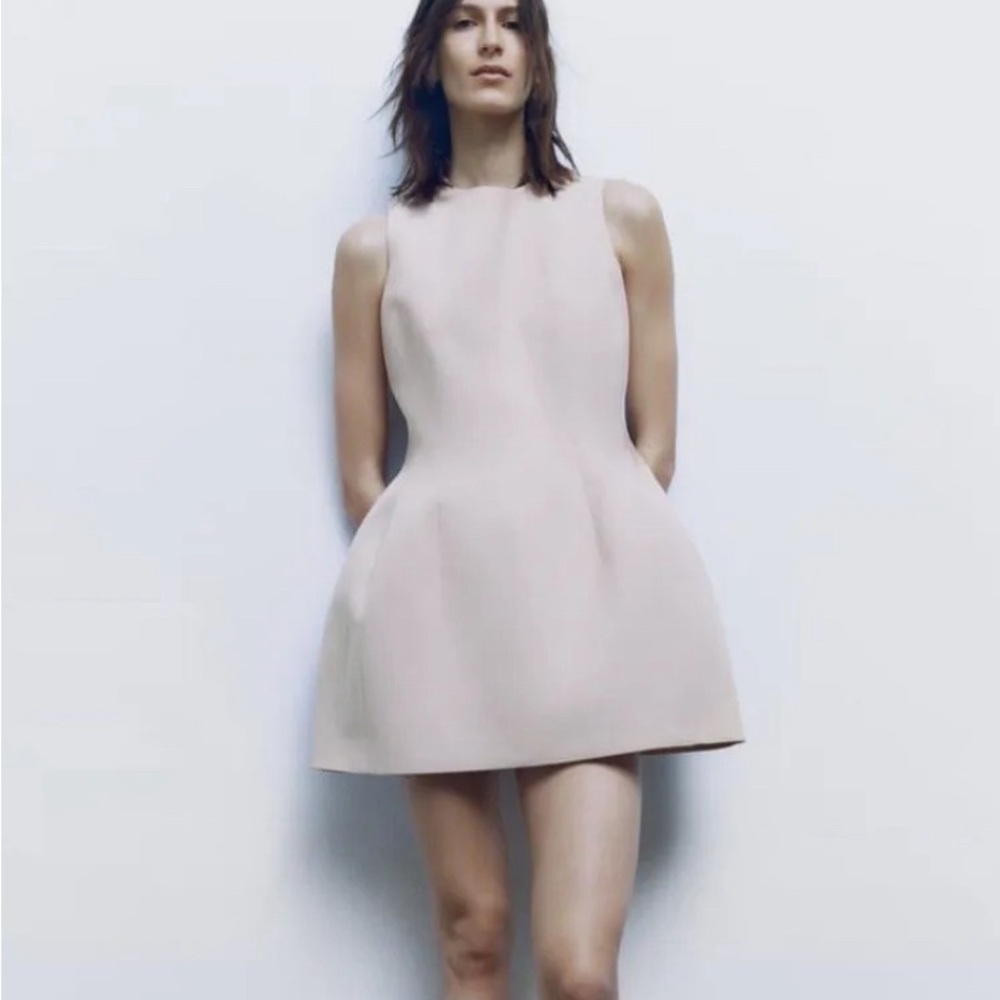 ZARA WOMAN SLEEVELESS VOLUMINOUS HEM SHORT FULL DRESS BEIGE PINK SIZE XS NWOT
